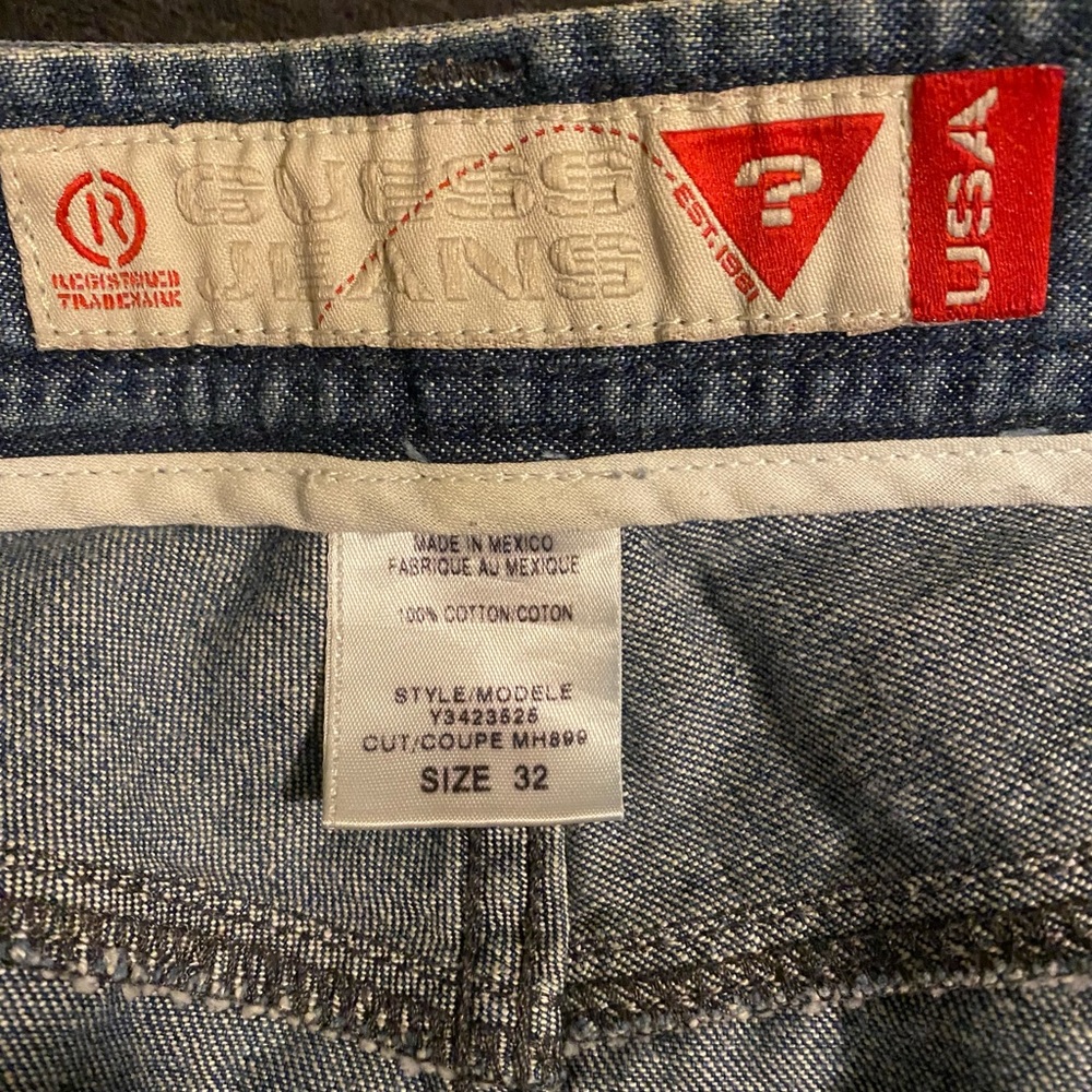 🔥Guess jean skirt size 32. Front pockets.Worn 1X - Picture 3 of 6